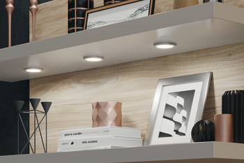 Lámpara para montaje bajo estante, Häfele Loox LED 2050 12 V